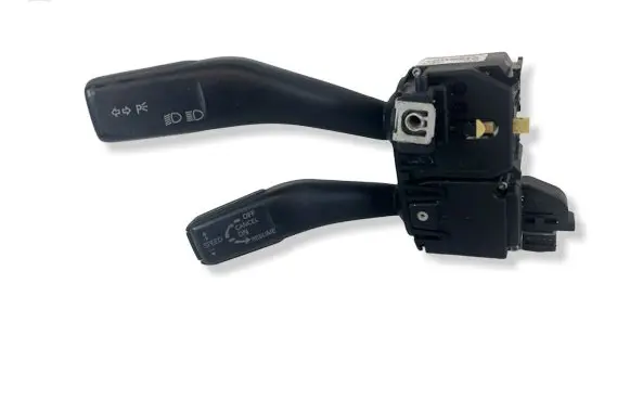 Volkswagen Jetta V Indicator stalk 8P0953513