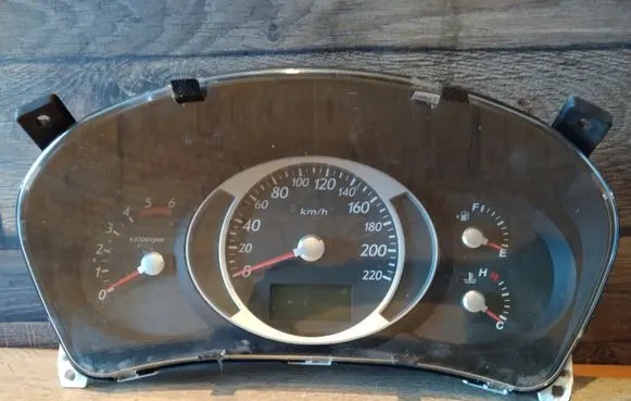 Hyundai Tucson JM Speedometer (instrument cluster)