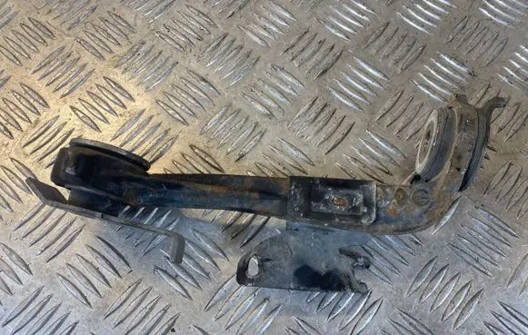 Other rear suspension part