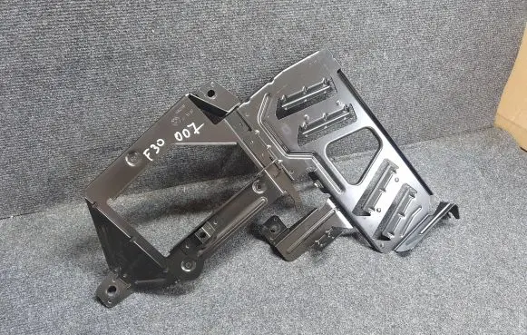 BMW 3 F30 F35 F31 Sound amplifier holder/bracket 9362739 6EL2966