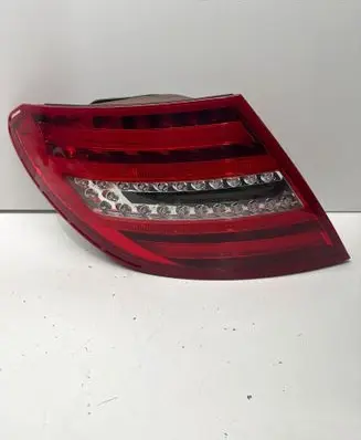 Mercedes-Benz C W204 Rear/tail lights 2048205464 601000 601003