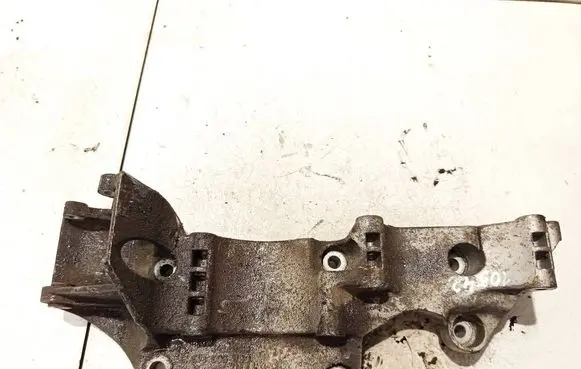 Volkswagen Golf IV Engine mounting bracket 06a903123p
