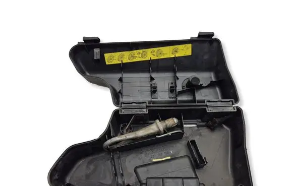 Audi A6 Allroad C5 Tool set 4Z7012113