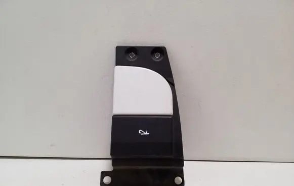 Iveco Daily 6th gen (B) Pillar trim (exterior) 139251