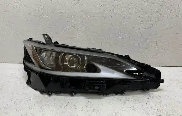 Lexus UX Headlight/headlamp ES300H