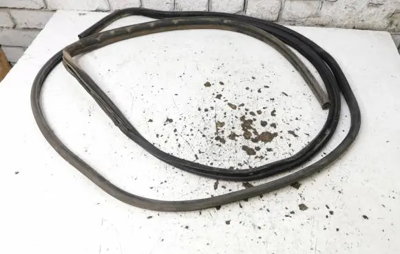 Ford Transit Sliding door rubber seal 