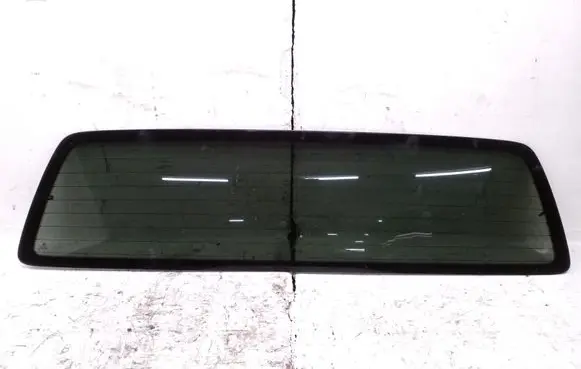 Volkswagen Amarok Rear windscreen/windshield window 