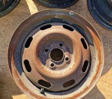 Nissan Almera R14 steel rim 71098fd29 4030050000