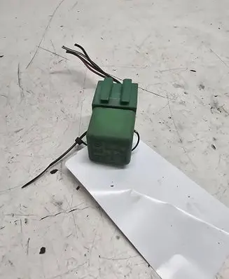 Opel Omega B2 Other relay 03447012