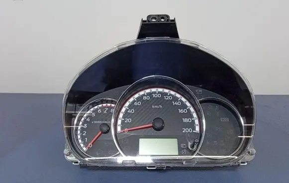 Mitsubishi Space Star Speedometer (instrument cluster) 8100C822