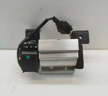 Nissan Leaf II (ZE1) Air conditioning (A/C) expansion valve 4433101360 8B04