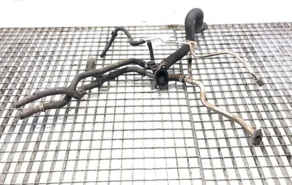 Opel Insignia B Engine coolant pipe/hose 39105750