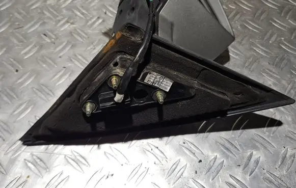 Nissan Primera Front door electric wing mirror 014180 024180