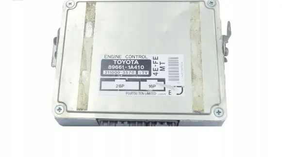 Toyota Corolla E100 Engine control unit/module 896611A410