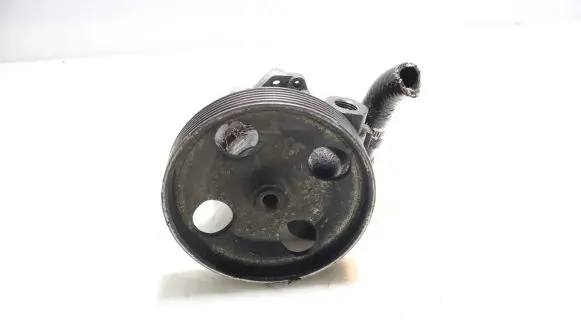 Peugeot 807 Power steering pump