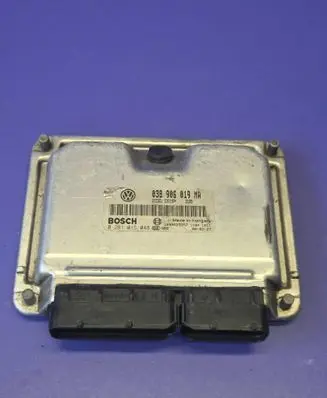 Seat Toledo II (1M) Engine control unit/module 038906019MA 0281015048 1039S25557