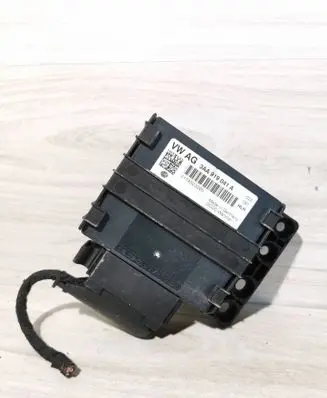 Volkswagen Golf VI Power management control unit 3AA919041A 0178503265