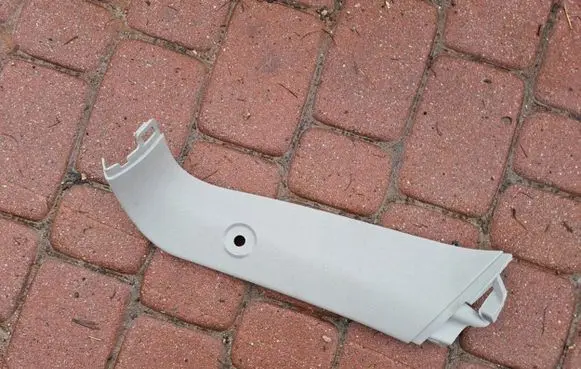 Opel Meriva B Tailgate/trunk side cover trim 13276142