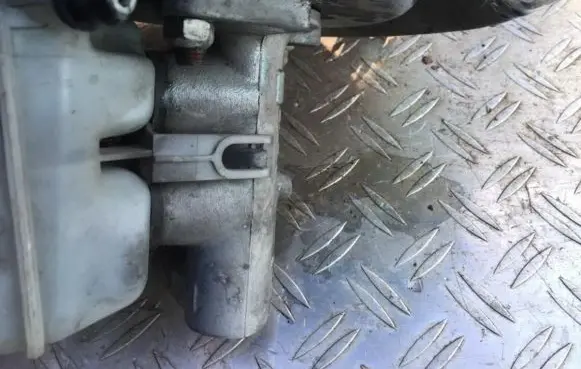 Opel Astra G Master brake cylinder 