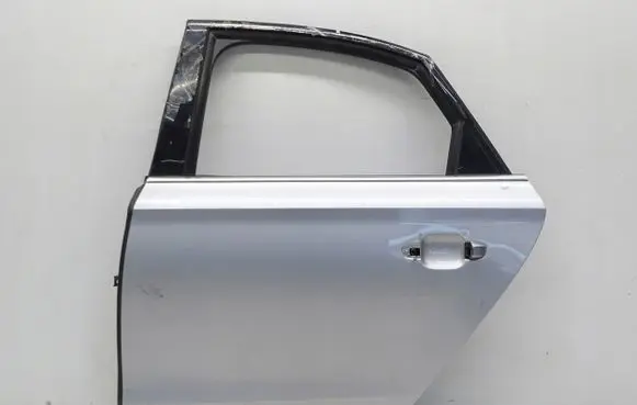 Audi A8 S8 D4 4H Rear door