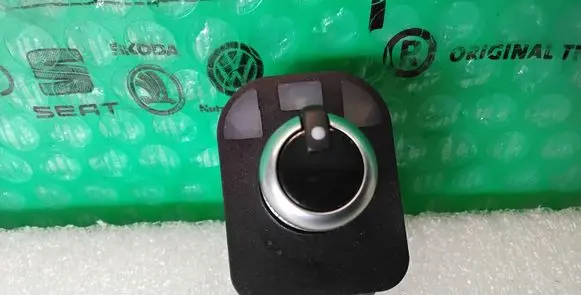 Audi A7 S7 4G Wing mirror switch 8J0959565B