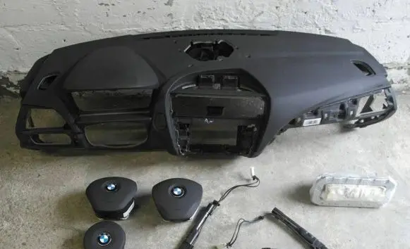 BMW 1 F20 F21 Dashboard