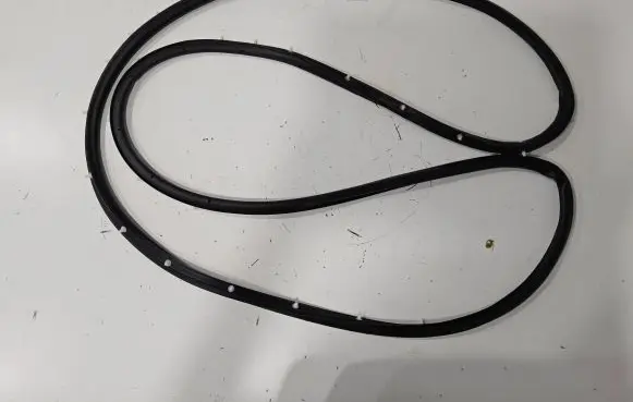 Front door rubber seal