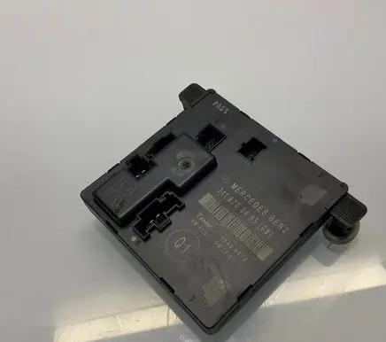 Mercedes-Benz E W211 Door control unit/module 2118703485 00406079 A2118703485