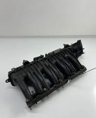 Land Rover Discovery Sport Intake manifold G4D318N968AA