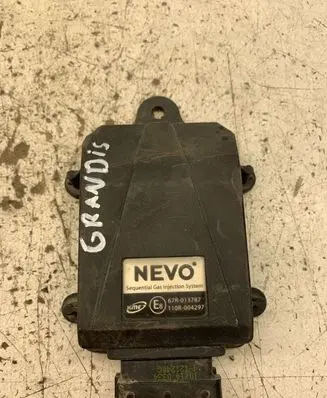 Mitsubishi Grandis LP gas control unit module 67R013787 110R004297