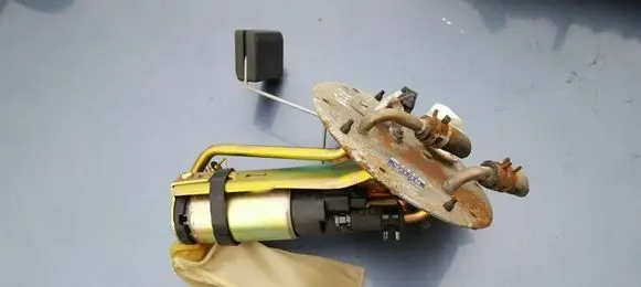 Mazda 323 F In-tank fuel pump