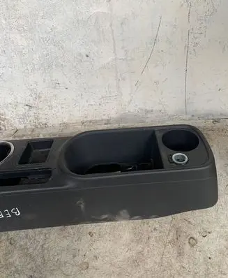Volkswagen Beetle A5 Center console