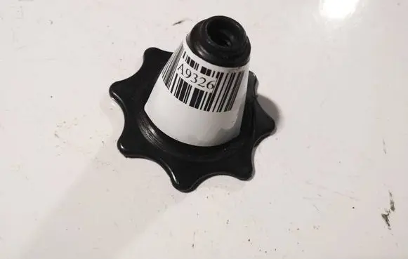Opel Tigra B Spare wheel bolt 90126755