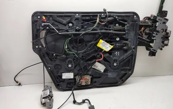 Chrysler Grand Voyager V Sliding door electric window regulator 3016661g p04602758ag P04869546AG