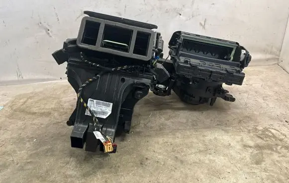 Volkswagen T-Cross Interior heater climate box assembly 2Q1820021