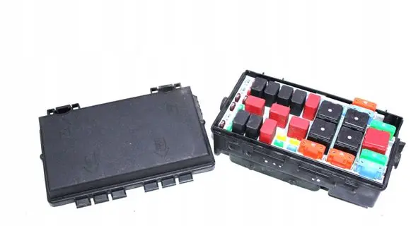 Fiat Grande Punto Fuse module 51775622