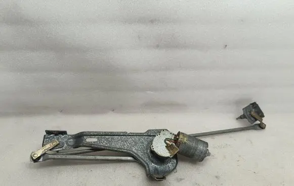 Volkswagen Transporter - Caravelle T3 Wiper motor 251955113B