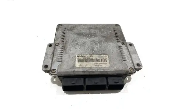 Renault Scenic I Engine control unit/module ECU 0281010979 8200039569