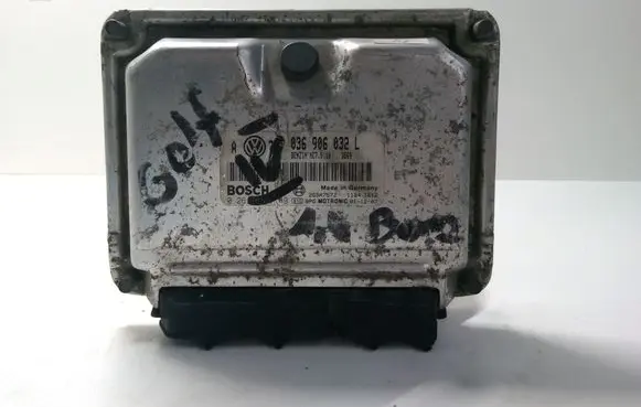 Volkswagen Golf IV Engine control unit/module 036906032 0261206140
