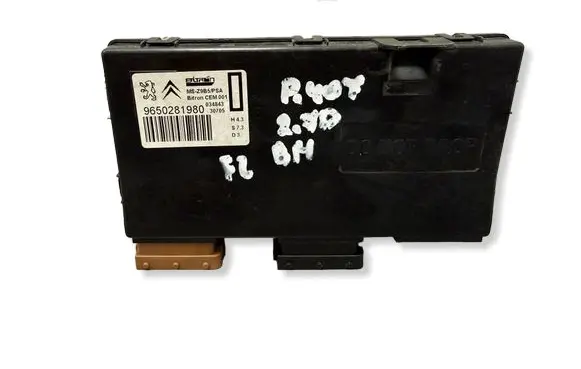 Peugeot 407 Seat control module 9650281980 MSZ9B5PSA 034843