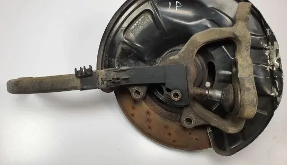 Mercedes-Benz SL R230 Front wheel hub 1105
