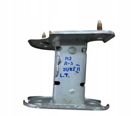 Nissan Juke II F16 Quarter panel pressure vent 23946401