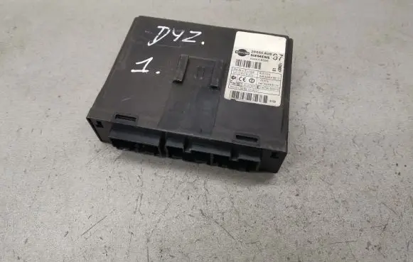 Nissan Primera Comfort/convenience module 28550AV667 5WK48595