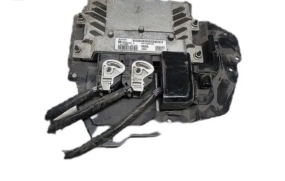 Ford Fiesta Engine control unit/module 8V21-12A650-ADA