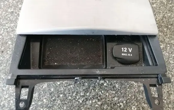 Mercedes-Benz C W204 Ashtray (front) A2046801350