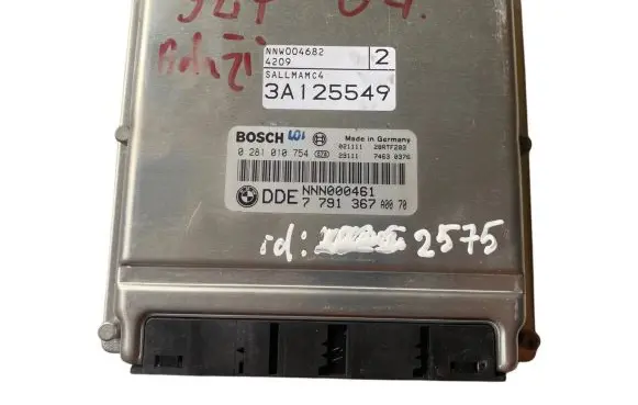 Land Rover Range Rover L322 Engine control unit/module 7791367 NNN000461 0281010754