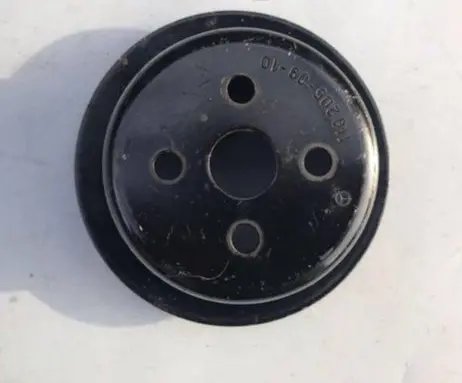 Mercedes-Benz W123 Water pump pulley 1102050910