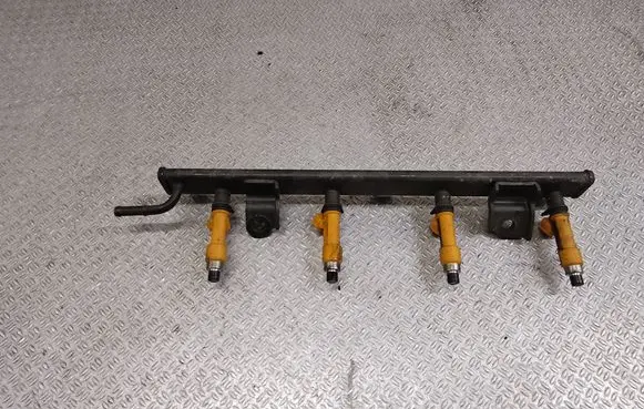 Fuel injectors set