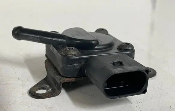 BMW X5 E70 Exhaust gas temperature sensor 7808013