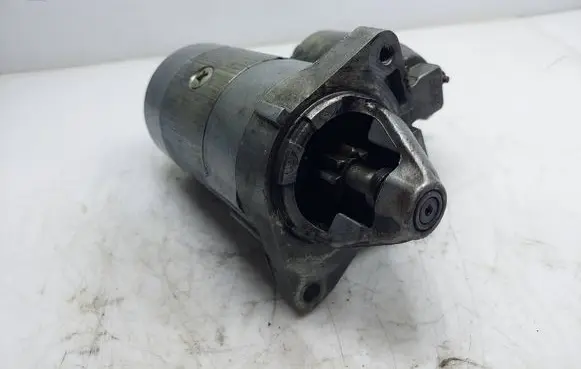 Fiat Punto (188) Starter motor C132 293030
